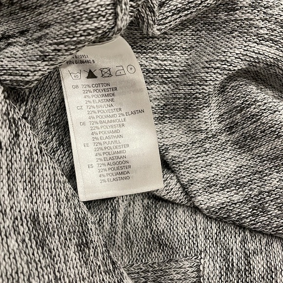 H&M Sweater - Picture 3 of 3
